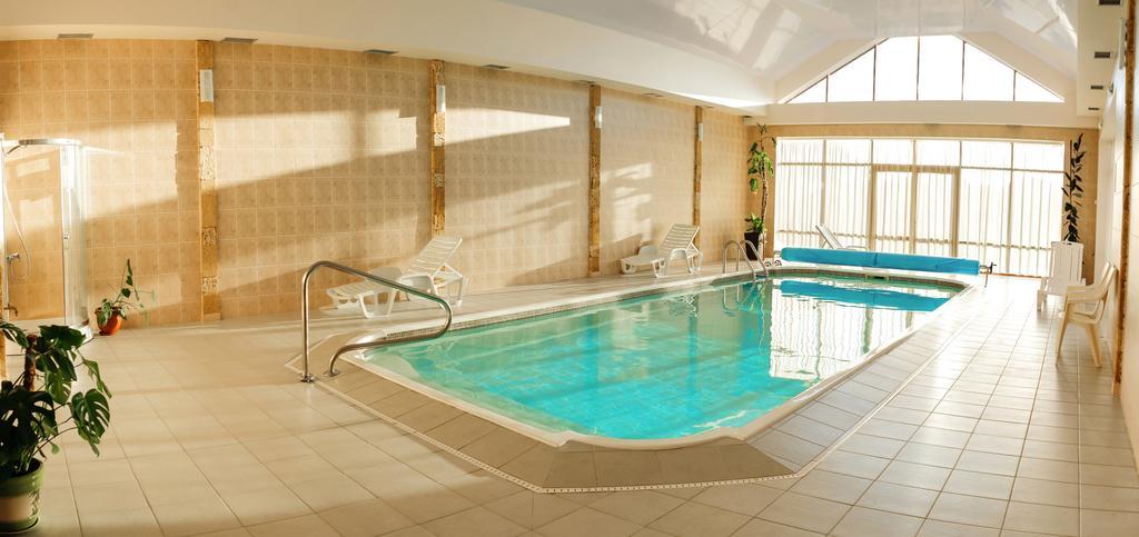 Hotel Zolota Pidkova Kozlin Ngoại thất bức ảnh