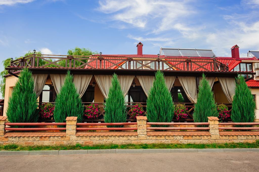 Hotel Zolota Pidkova Kozlin Ngoại thất bức ảnh