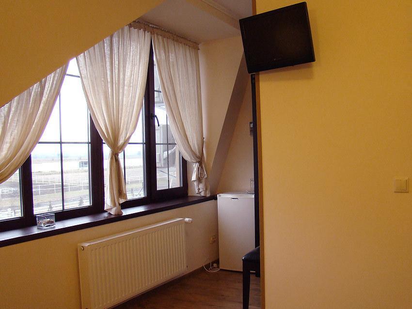 Hotel Zolota Pidkova Kozlin Phòng bức ảnh