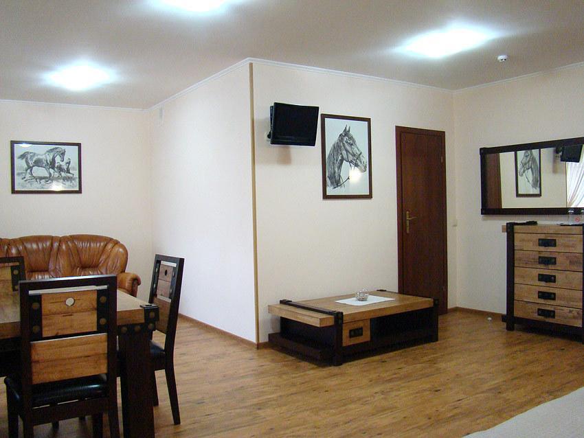Hotel Zolota Pidkova Kozlin Ngoại thất bức ảnh