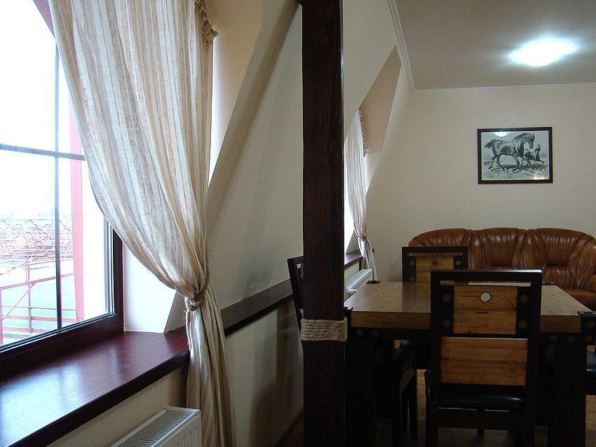 Hotel Zolota Pidkova Kozlin Ngoại thất bức ảnh